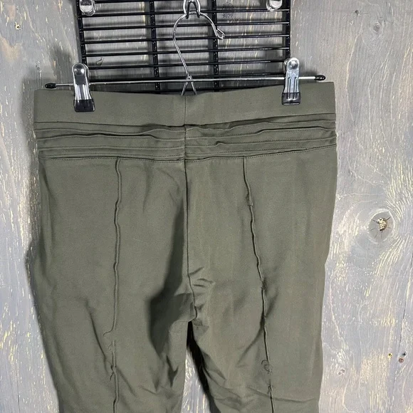 Legging Style pants - Picture 10 of 10